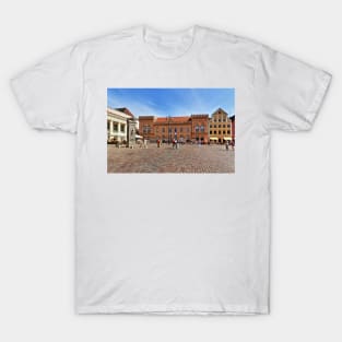 Schwerin Market Square - Mecklenburg-Vorpommern, Germany T-Shirt